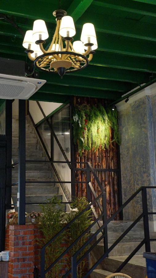 Dosomething Guest House 2 Ipoh Bagian luar foto